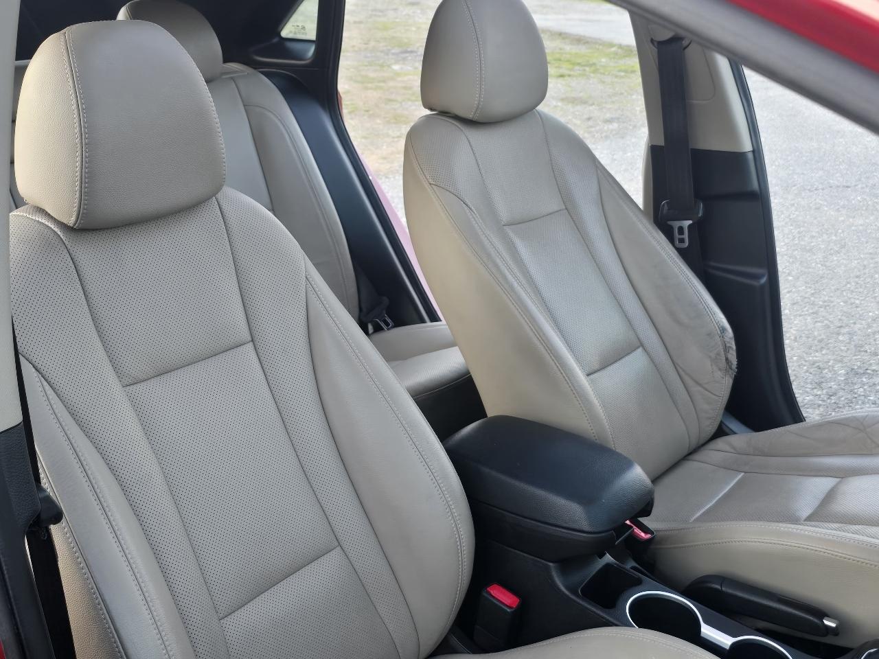 Hyundai Elantra GT A/T 2013