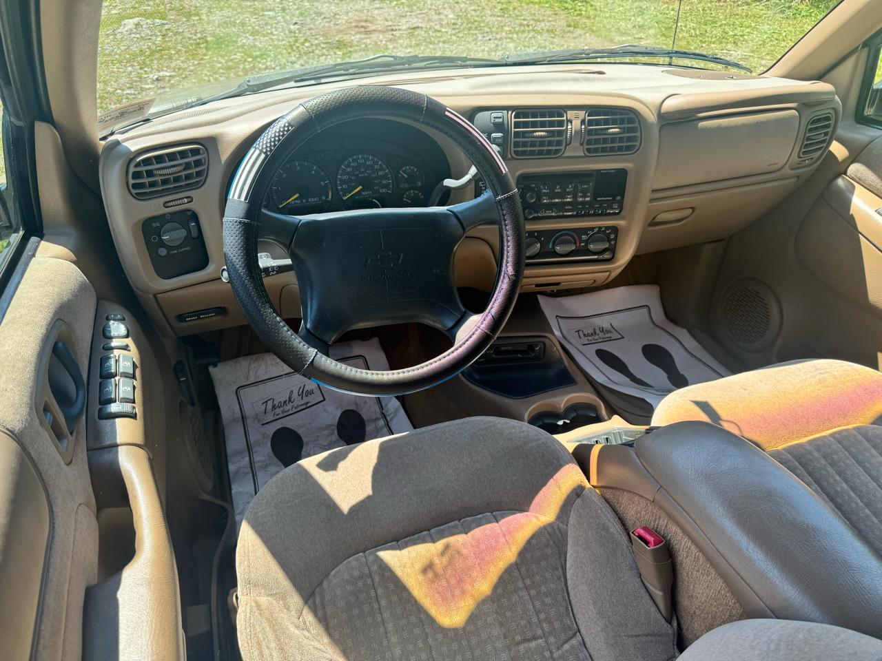 Chevrolet Blazer 4-Door 4WD 1998