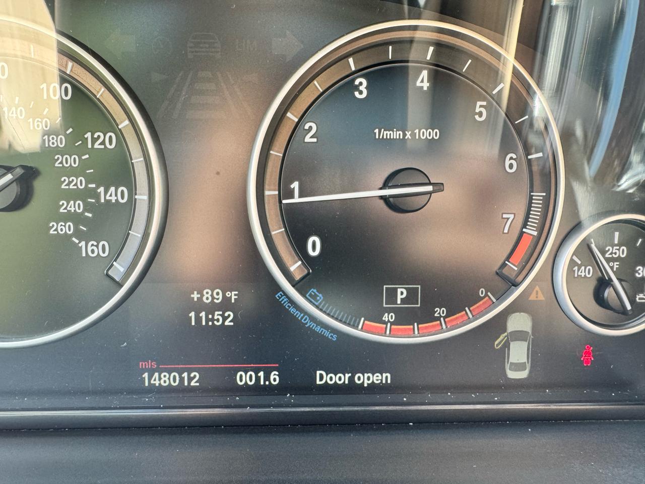 BMW 5-Series 528i xDrive 2012
