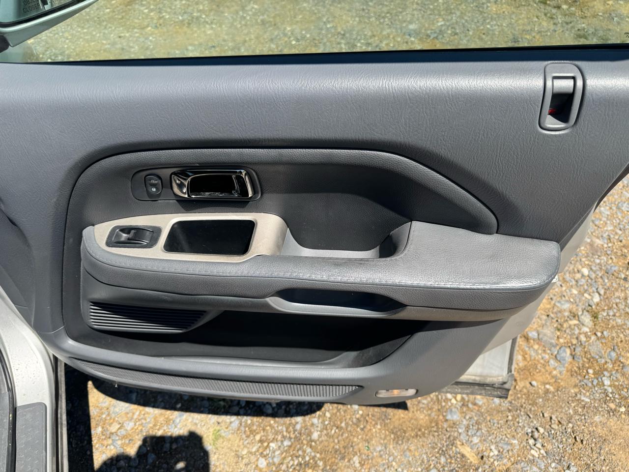 Honda Pilot EX 4WD w/Leather and Navigation 2006