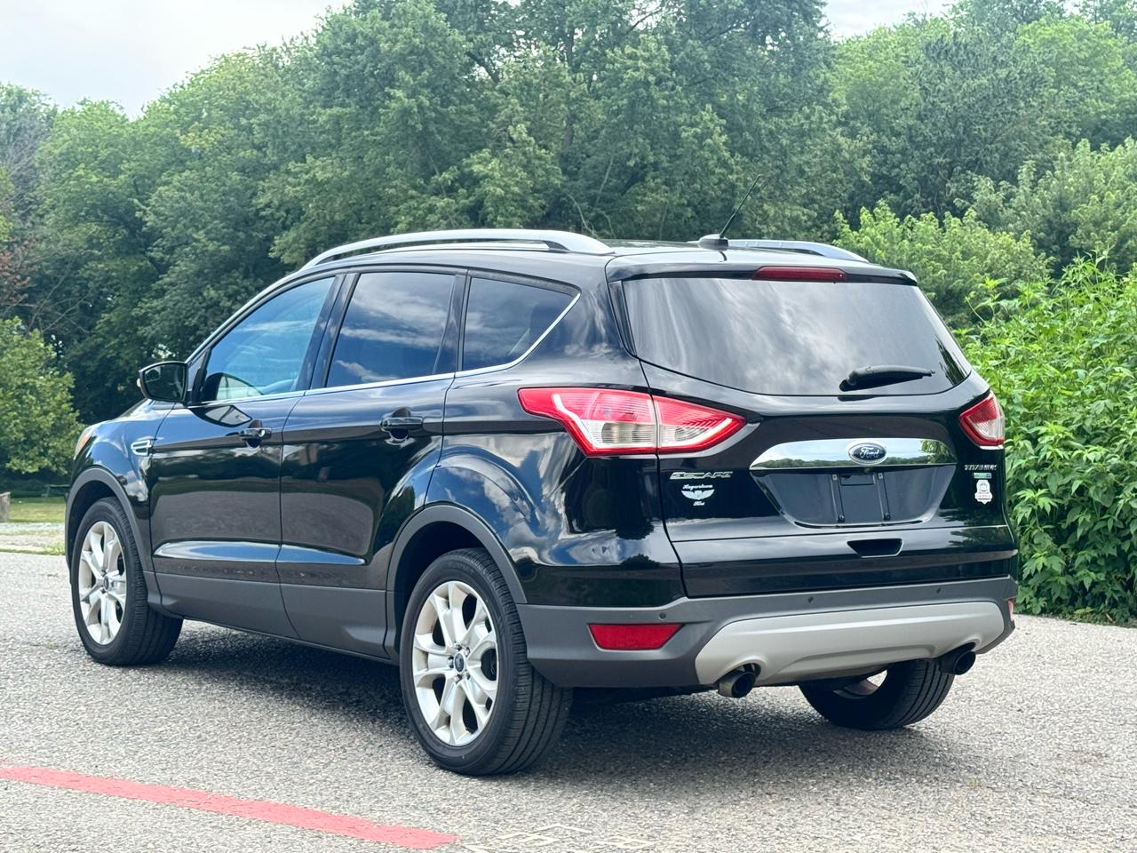 Ford Escape Titanium 4WD 2016