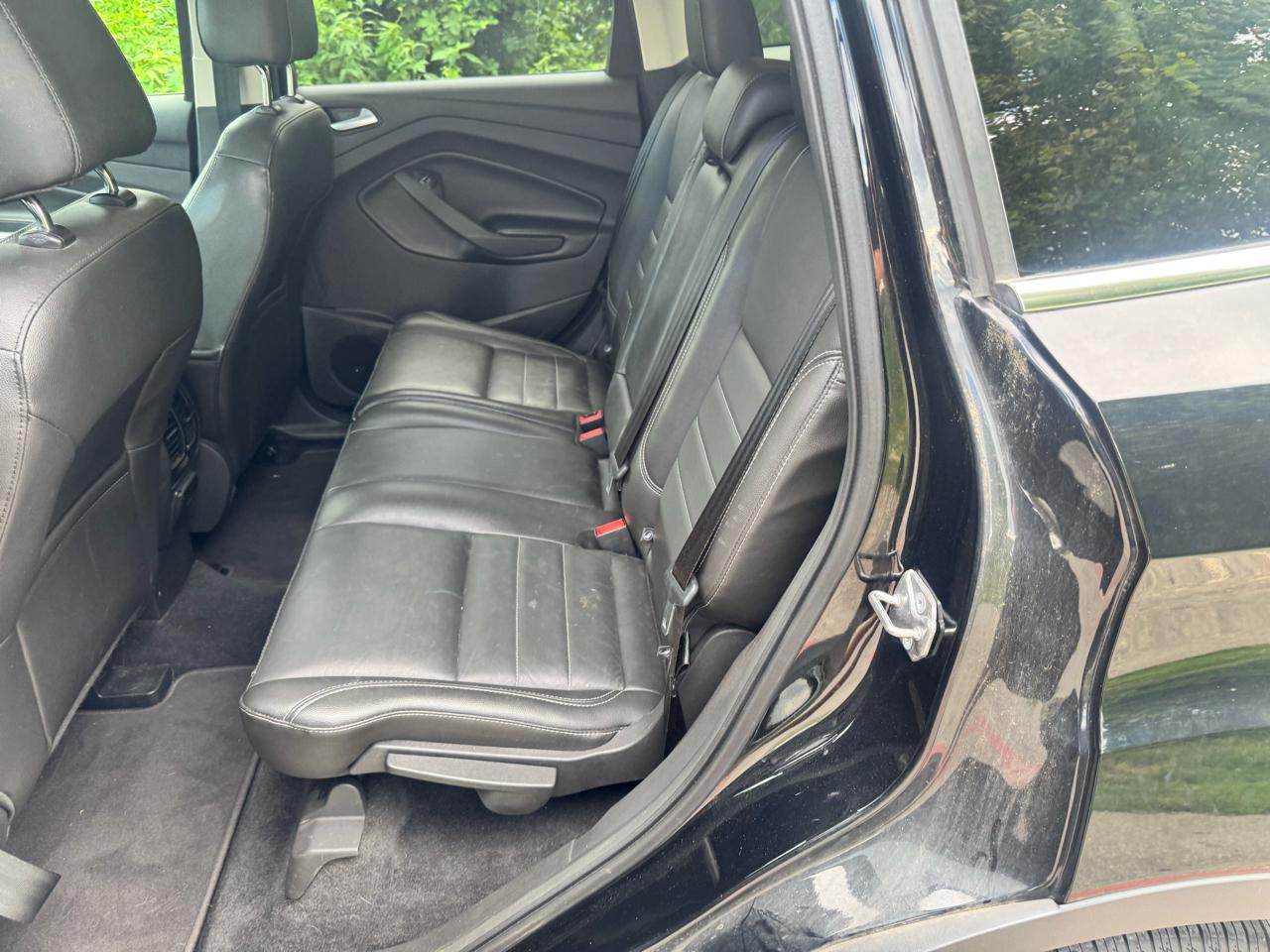 Ford Escape Titanium 4WD 2016