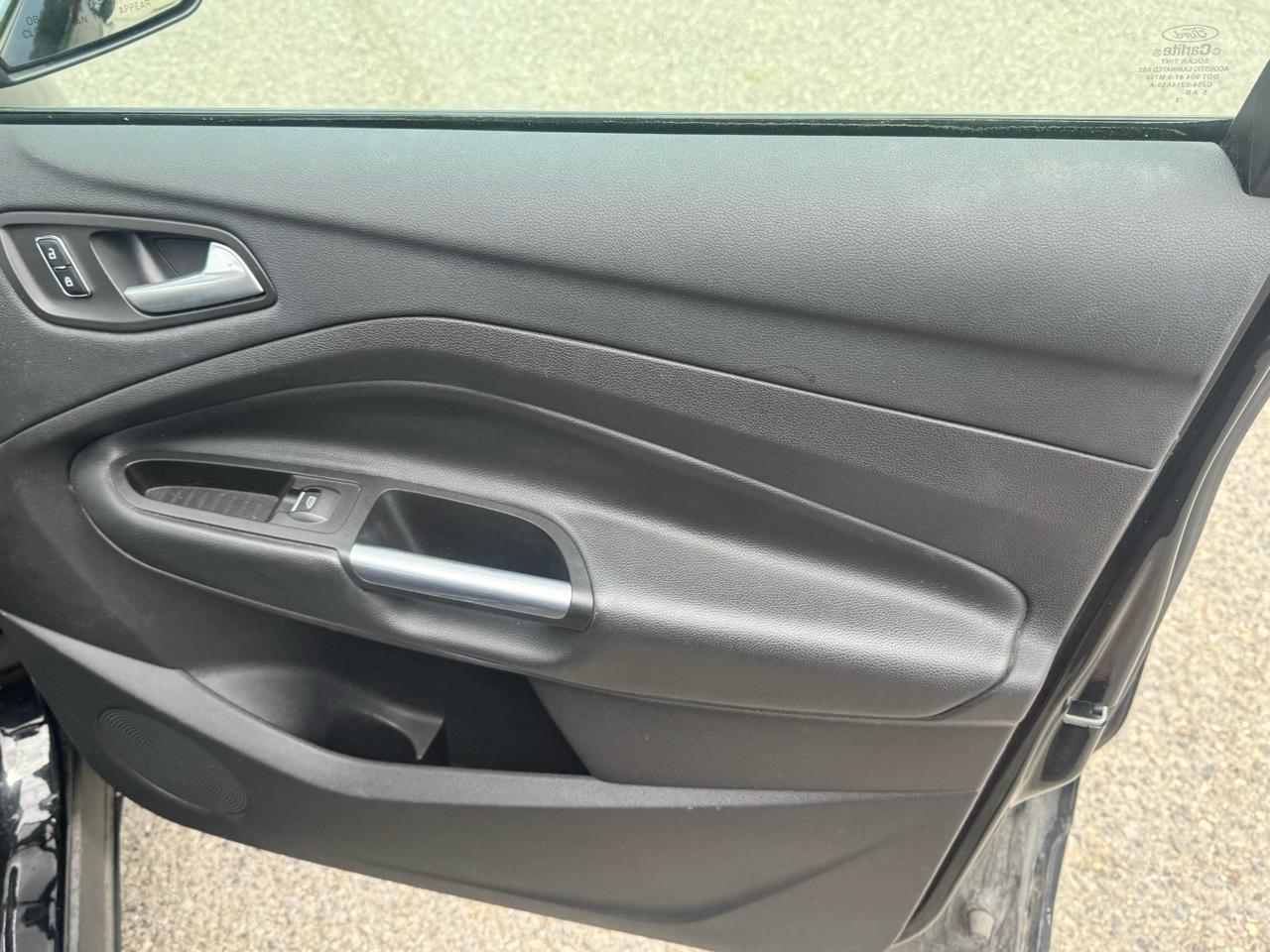 Ford Escape Titanium 4WD 2016