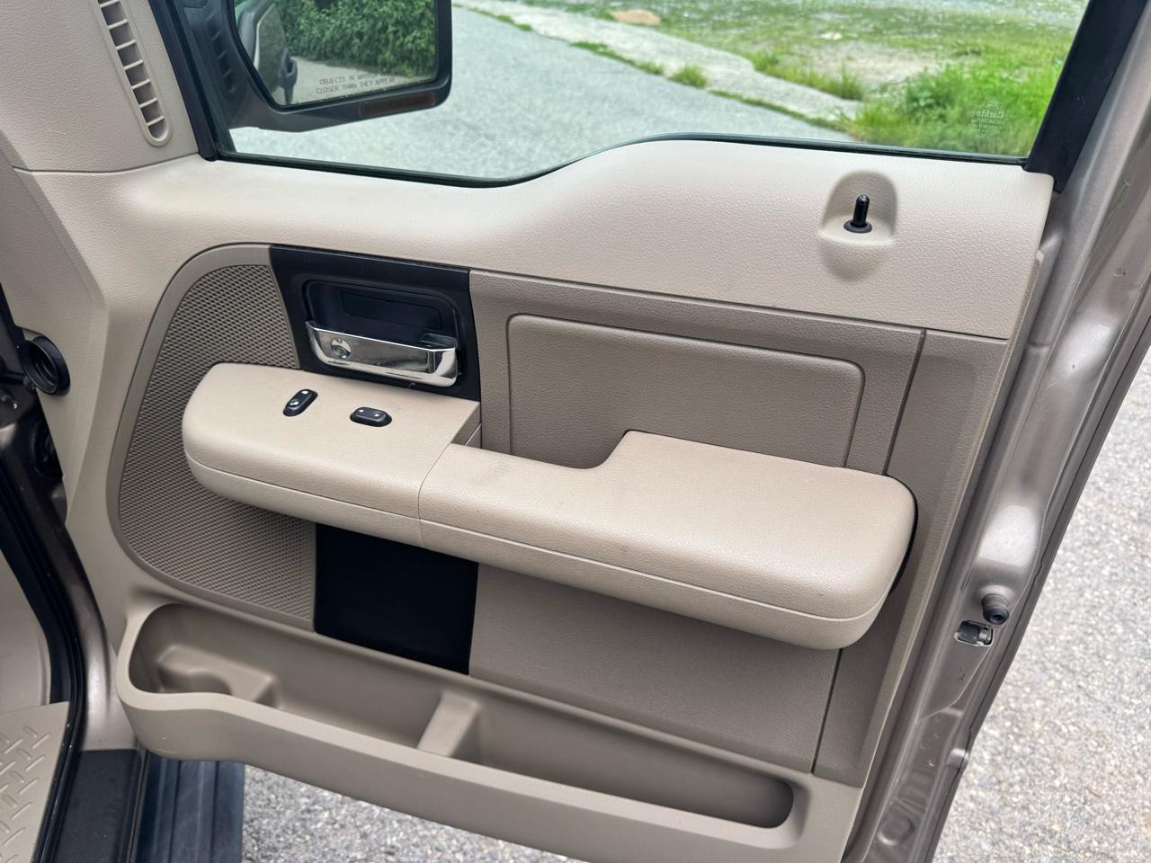 Ford F-150 FX4 SuperCrew 4WD 2005