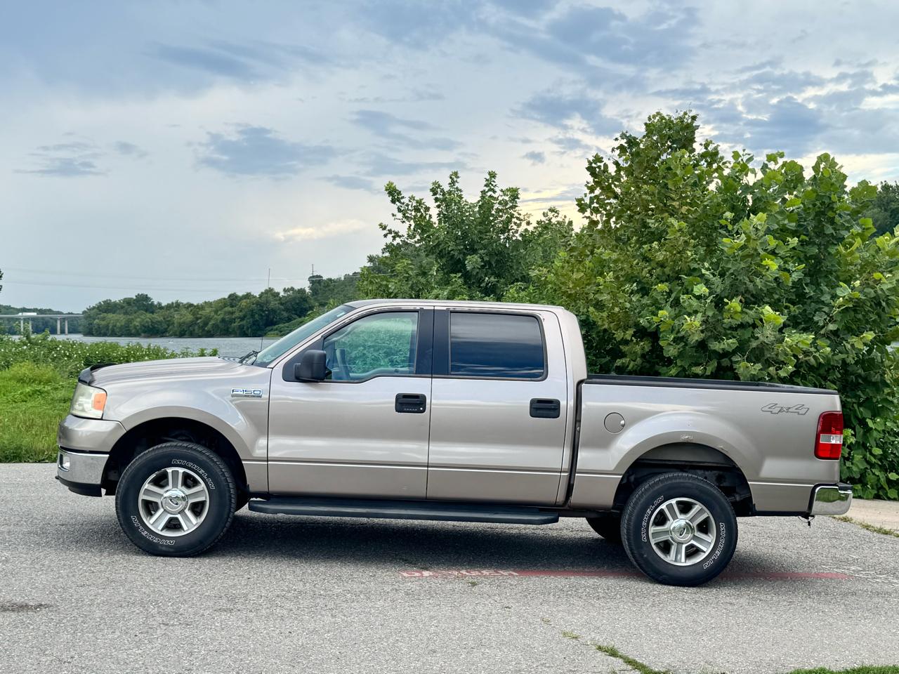 Ford F-150 FX4 SuperCrew 4WD 2005