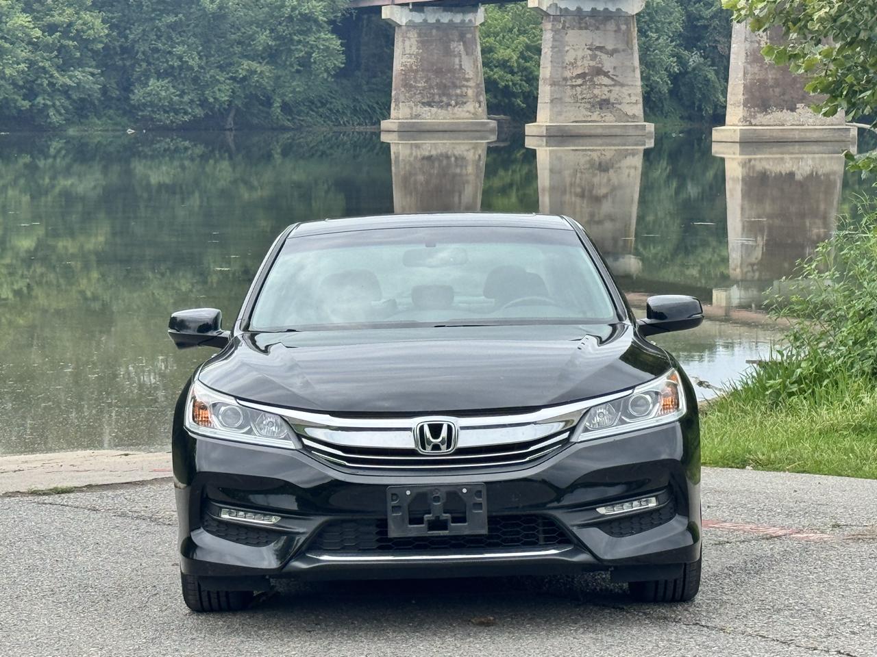 Honda Accord EX-L Sedan CVT 2016