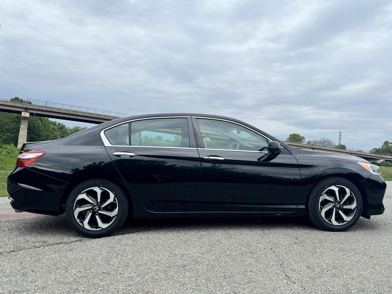 Honda Accord EX-L Sedan CVT 2016