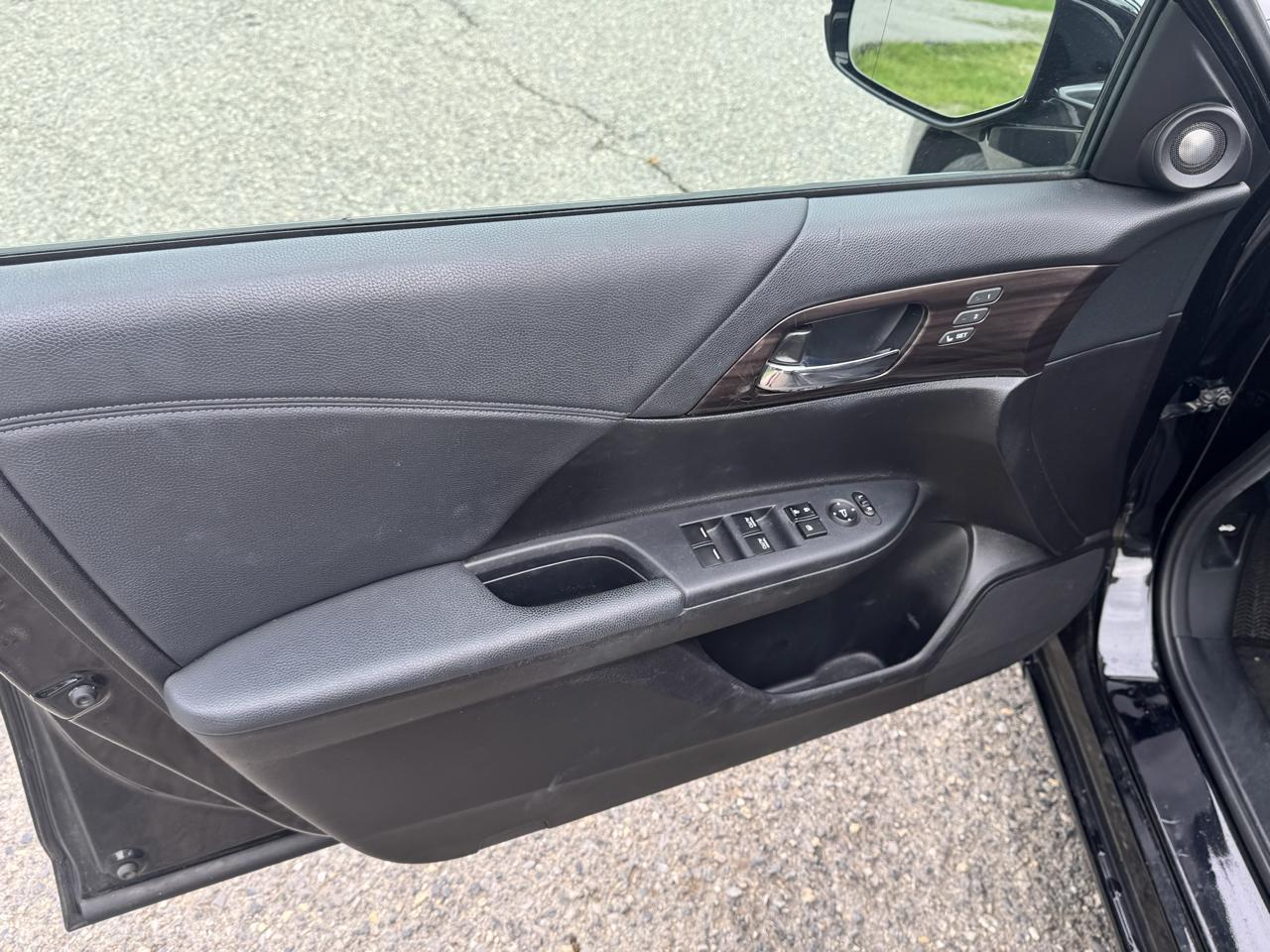 Honda Accord EX-L Sedan CVT 2016