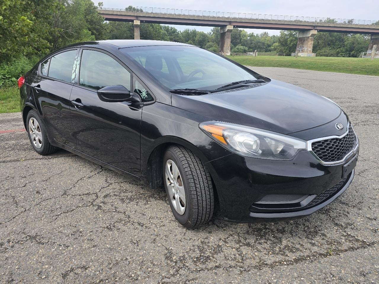 Kia Forte LX w/Popular Package 2016