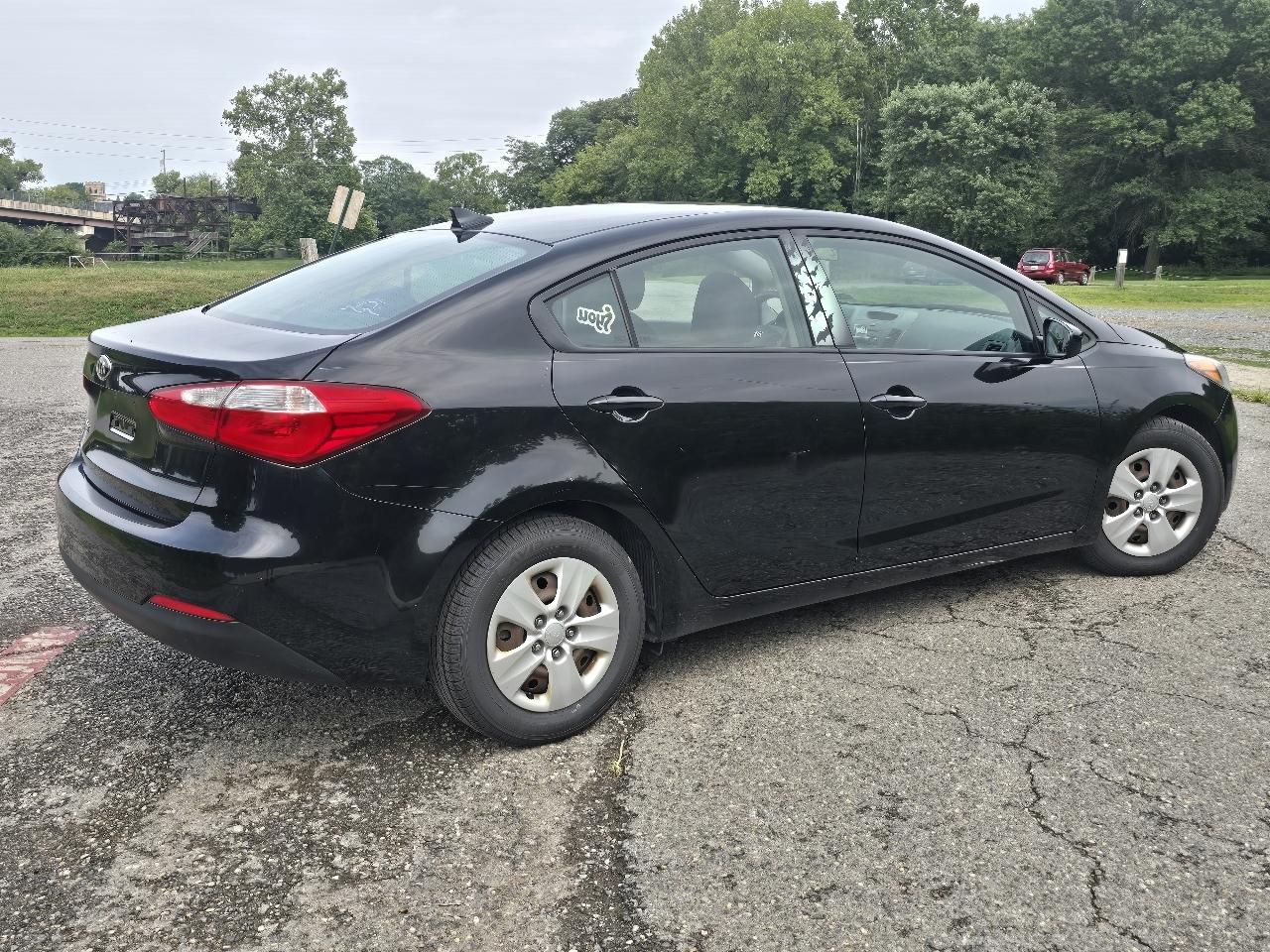 Kia Forte LX w/Popular Package 2016