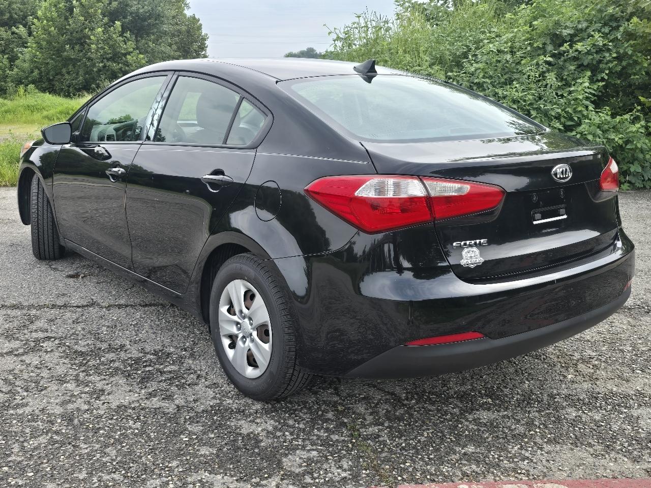 Kia Forte LX w/Popular Package 2016