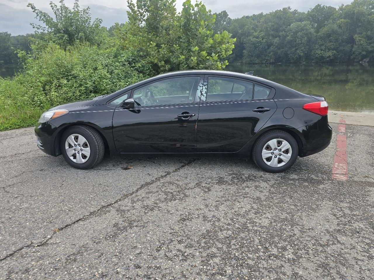 Kia Forte LX w/Popular Package 2016