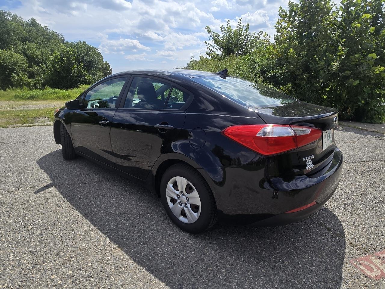 Kia Forte LX w/Popular Package 2016