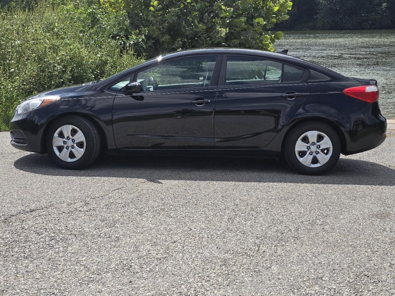 Kia Forte LX w/Popular Package 2016