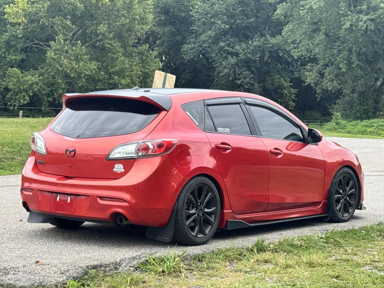 Mazda MAZDA3 s Sport 5-Door 2011