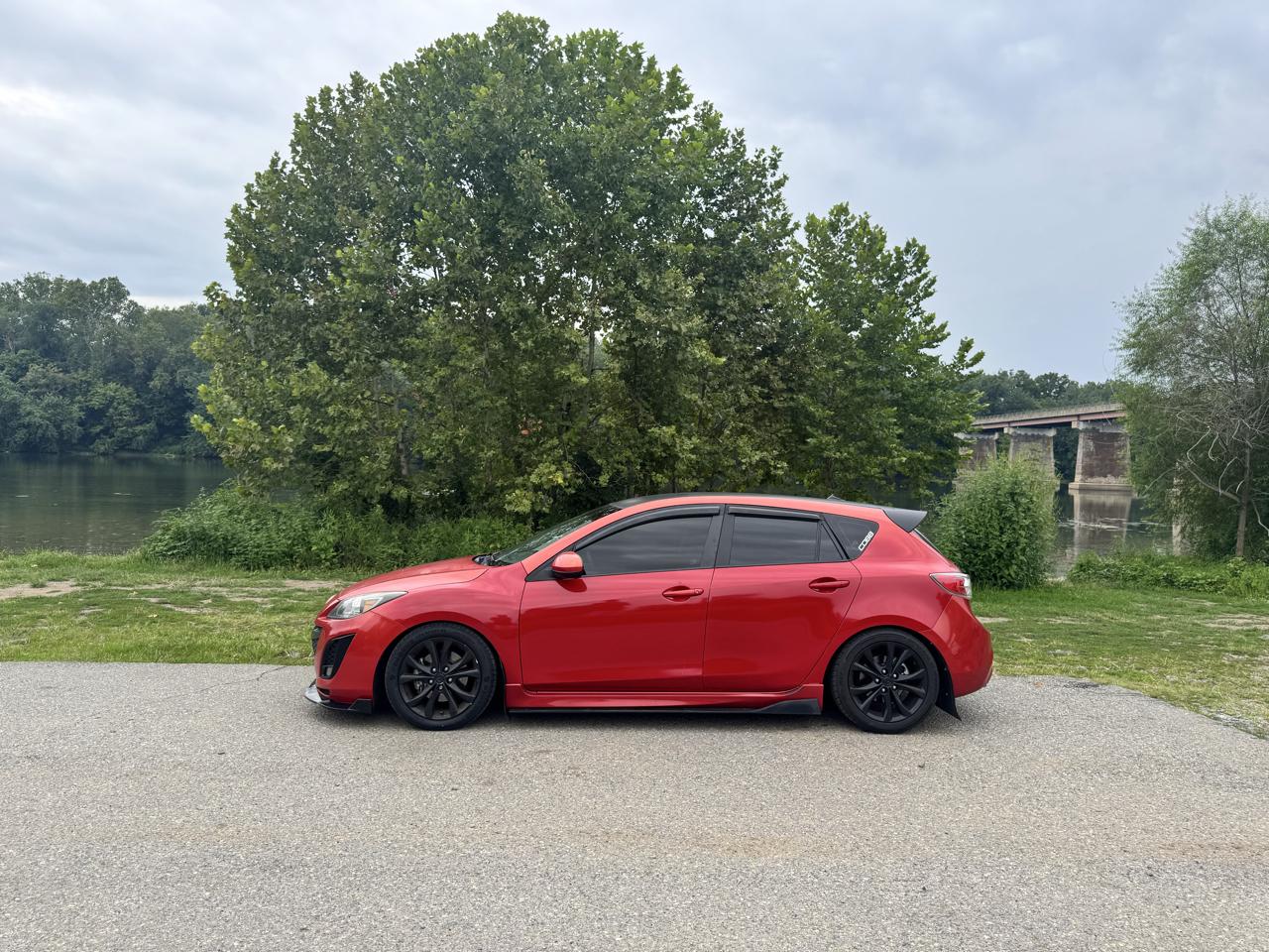 Mazda MAZDA3 s Sport 5-Door 2011