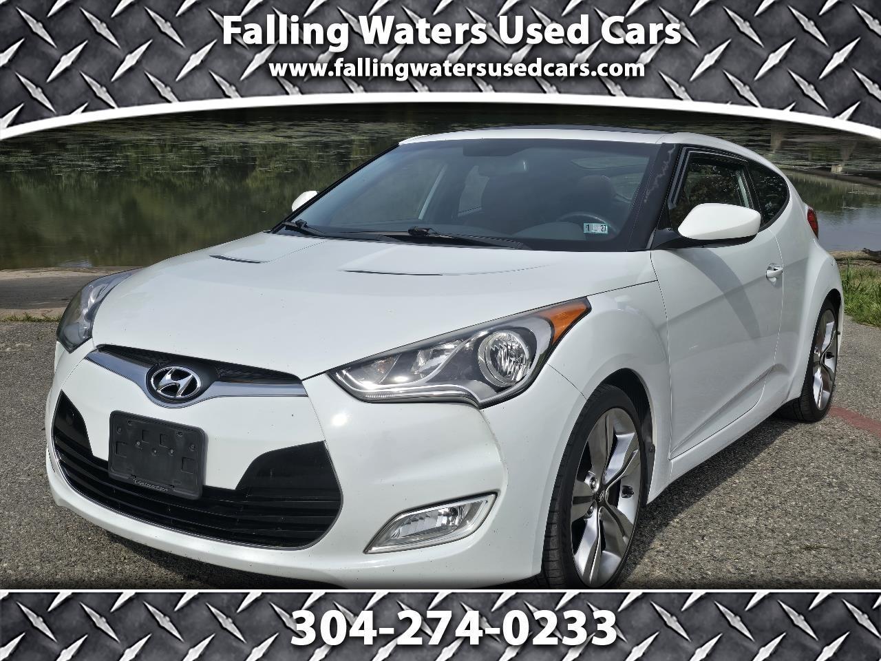 Hyundai Veloster Base 2012