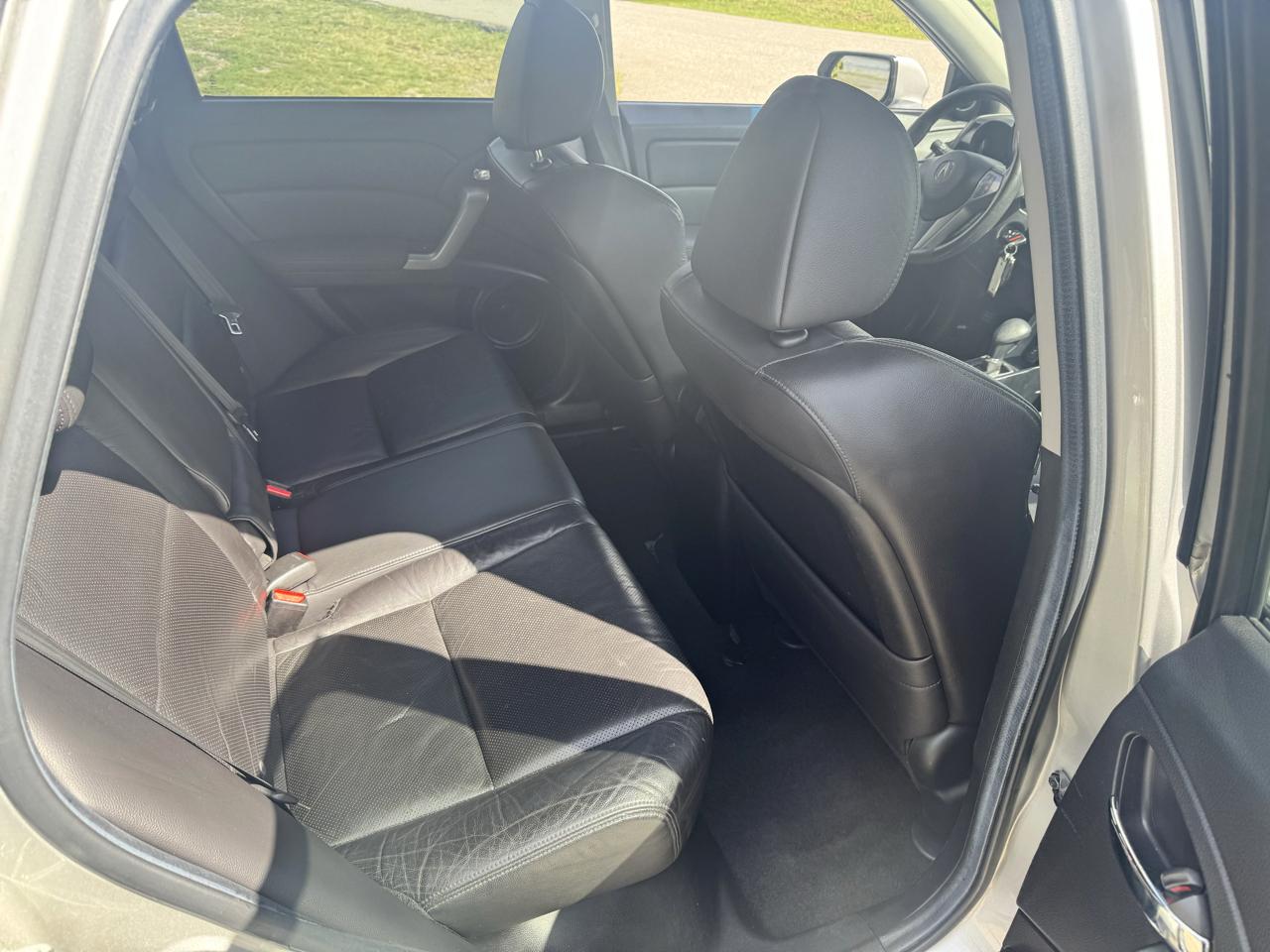 Acura RDX 5-Spd AT SH-AWD with Technology Package 2012