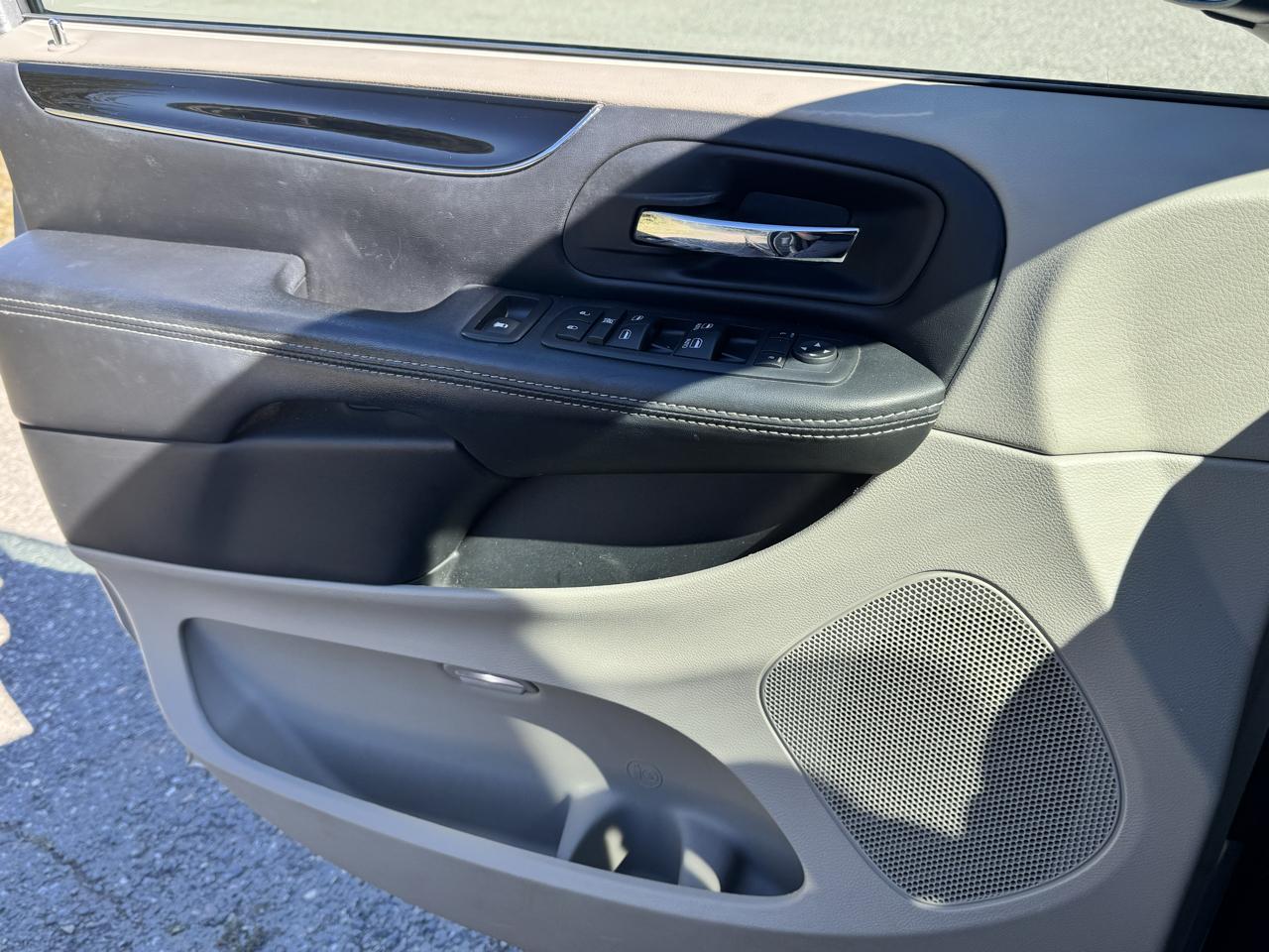 Dodge Grand Caravan SXT 2016