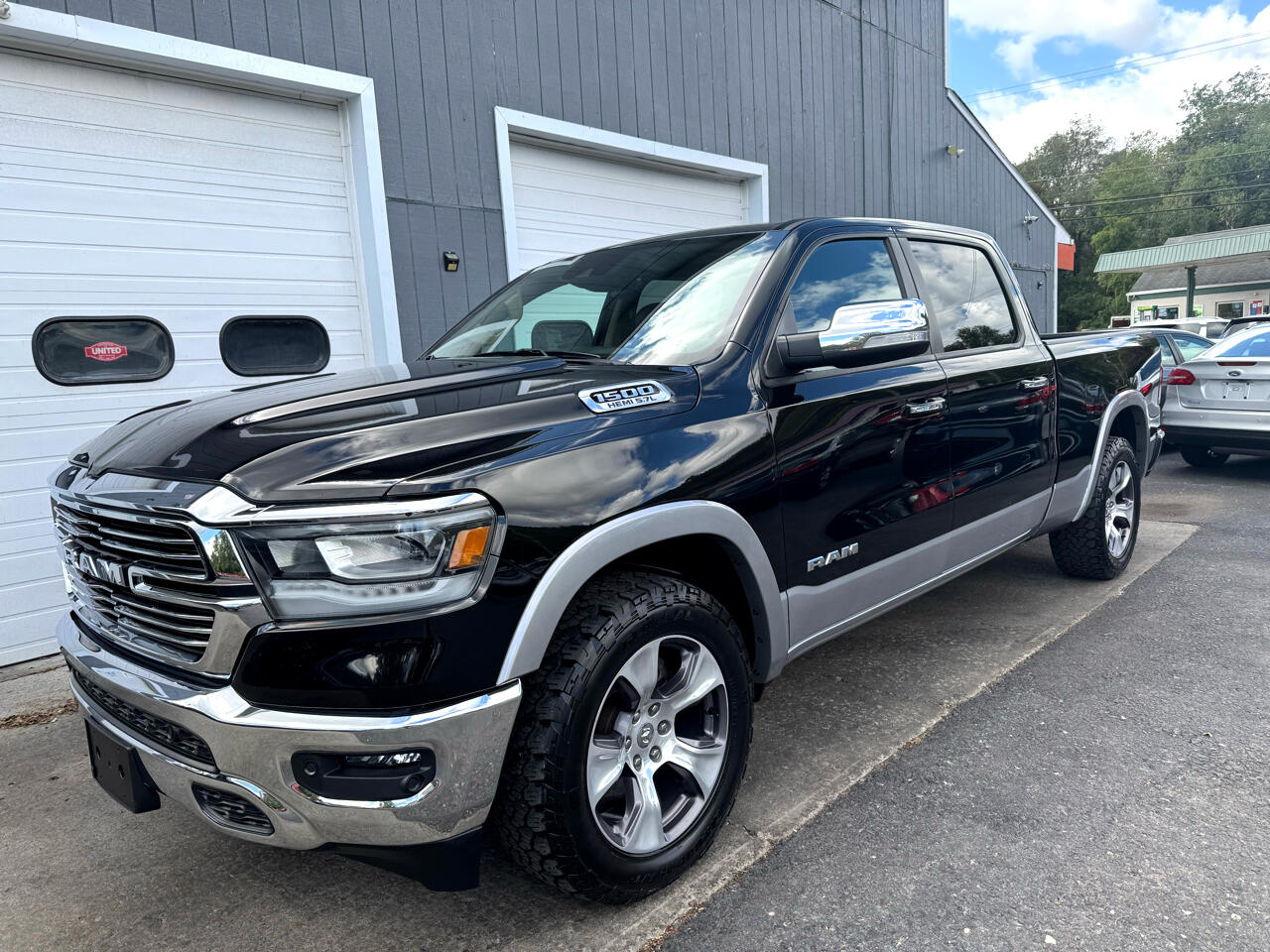 2021 RAM 1500 Laramie Crew Cab 4x4