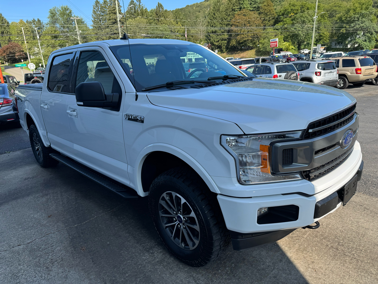 Ford F-150 XLT SuperCrew 4WD 2019