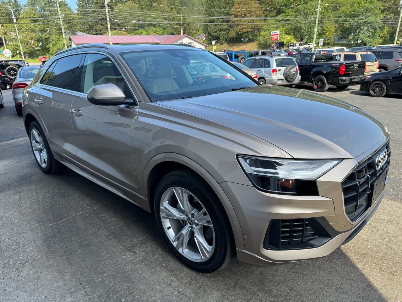 Audi Q8  2019