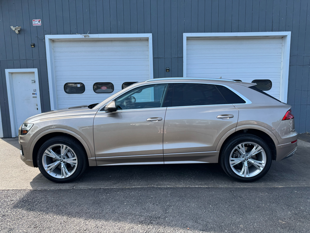 Audi Q8  2019