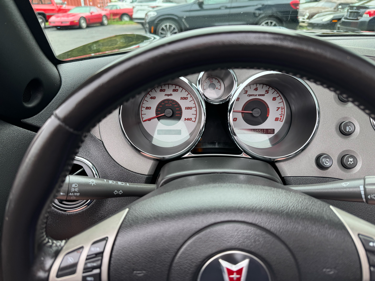 2008 Pontiac Solstice Convertible photo 19