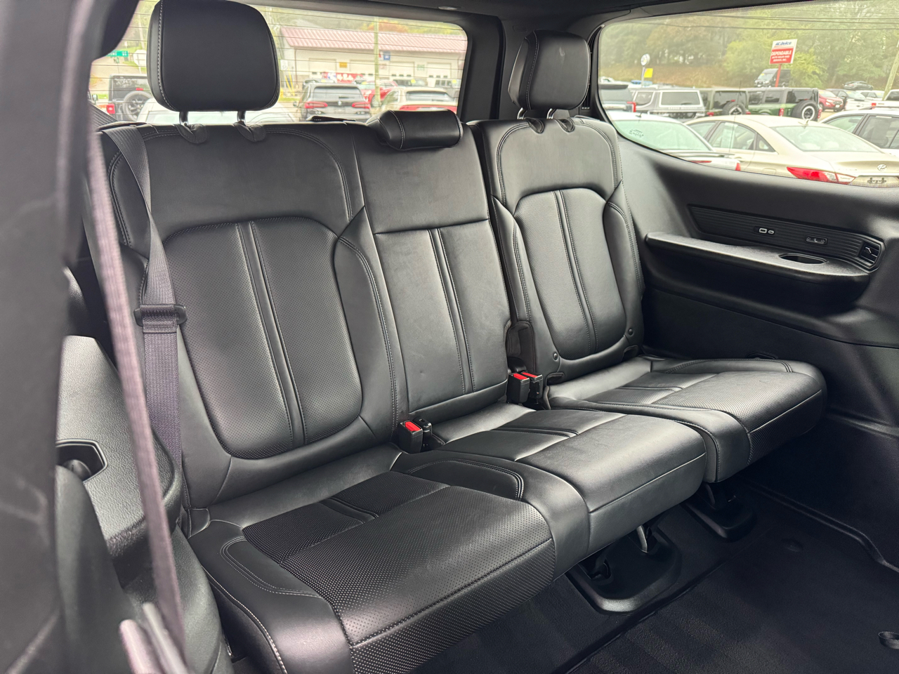 2022 Jeep Wagoneer Series III photo 14