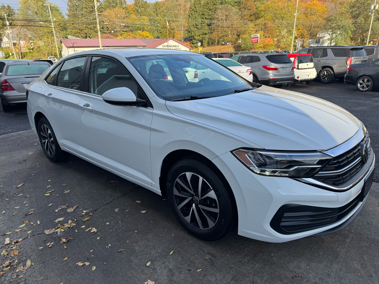 Volkswagen Jetta S 2024