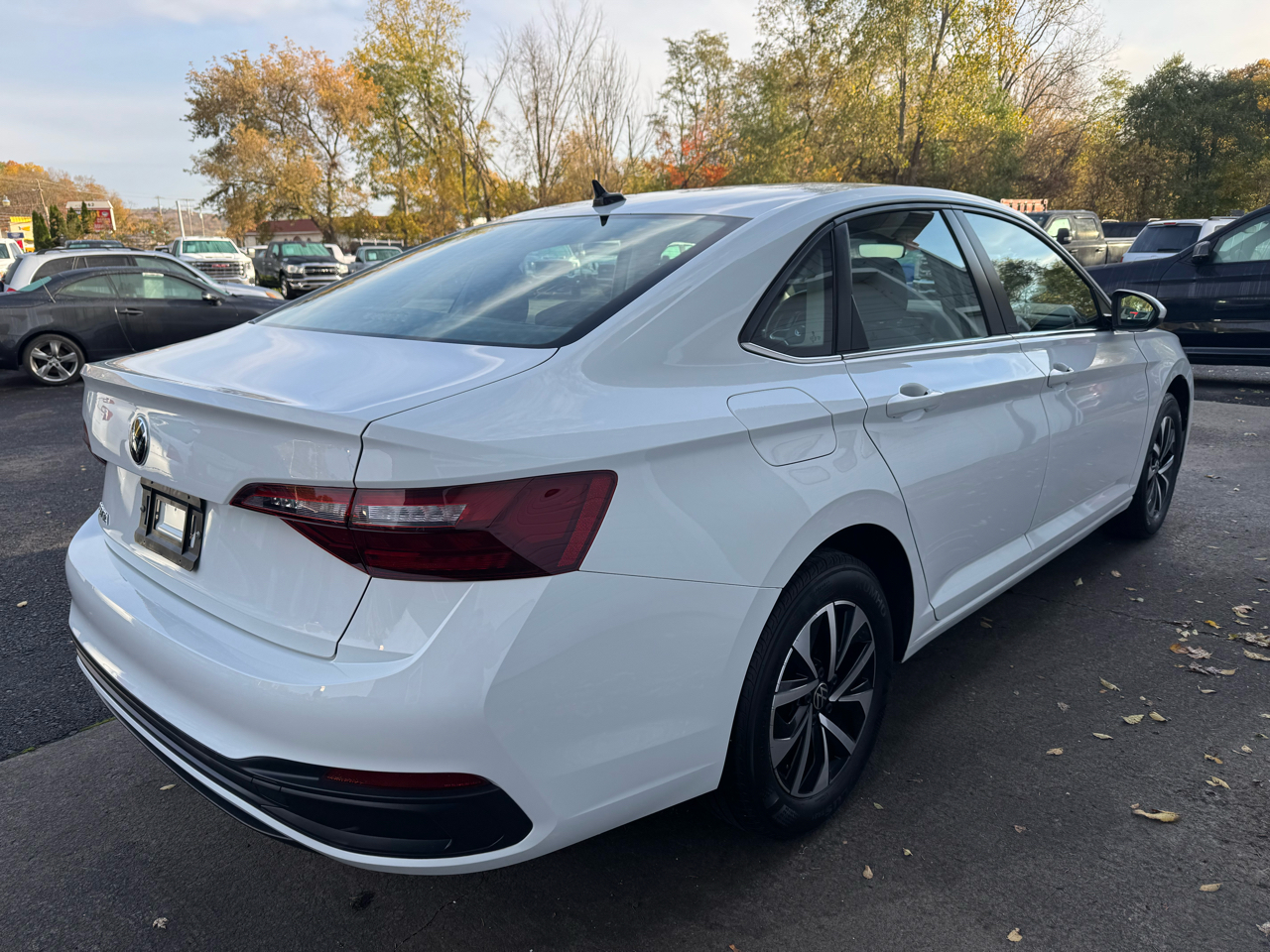 Volkswagen Jetta S 2024