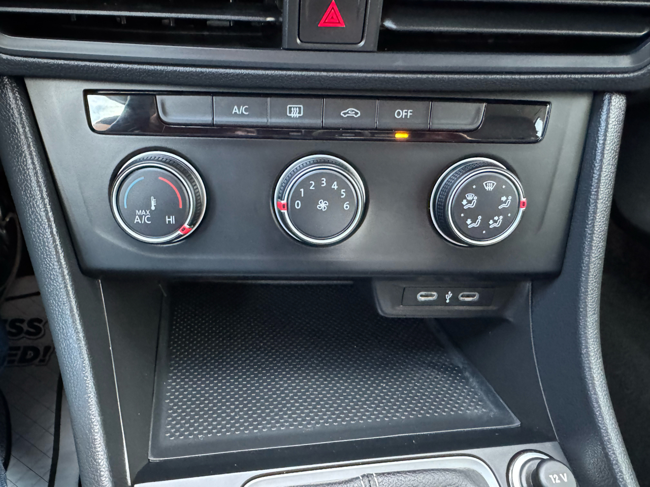 Volkswagen Jetta S 2024