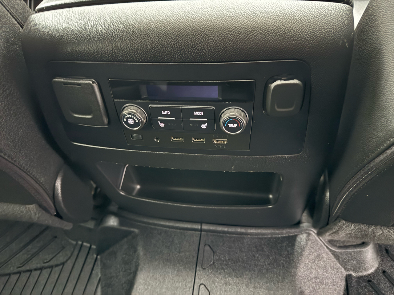 Chevrolet Suburban  2020