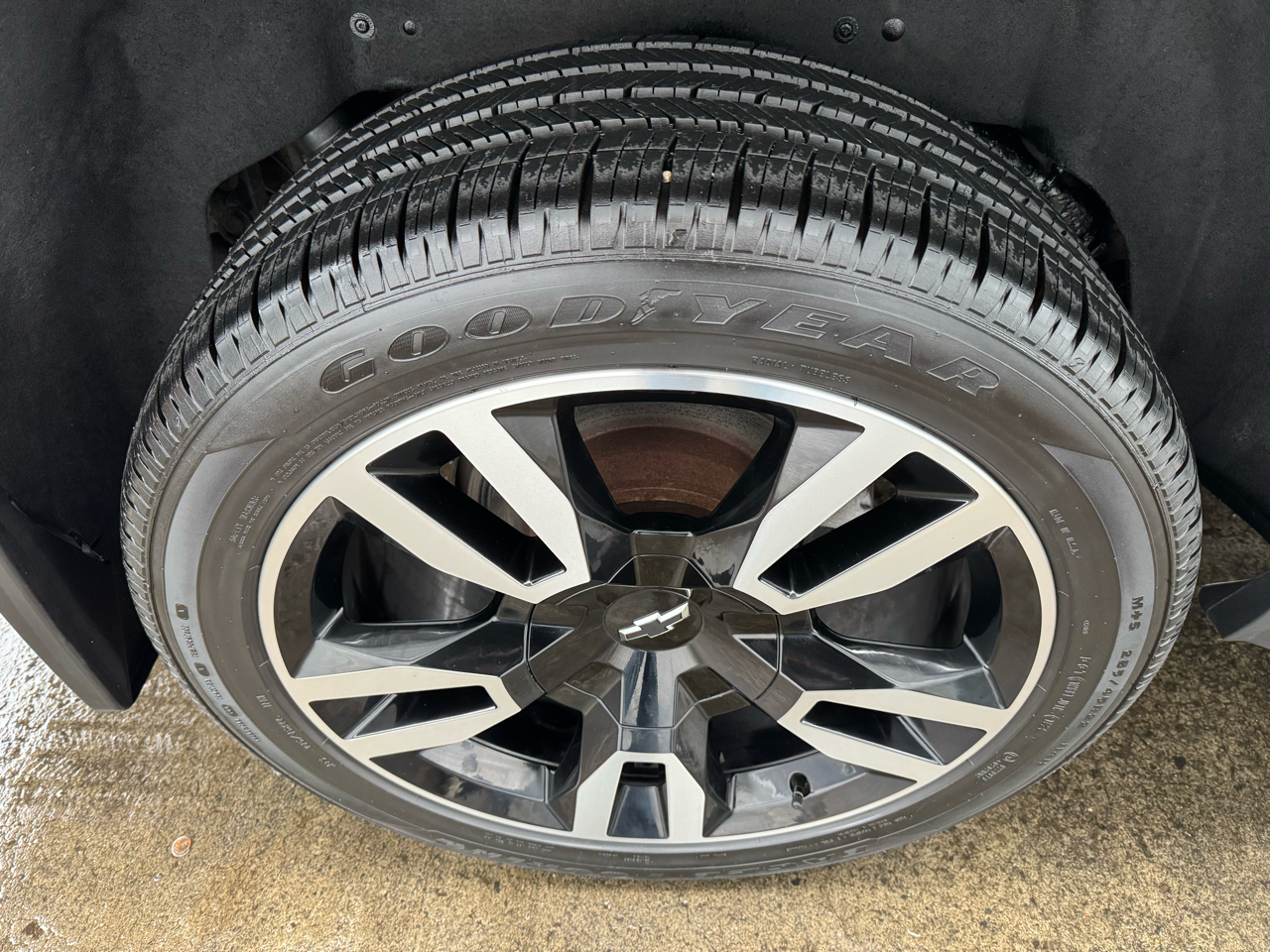 Chevrolet Suburban  2020