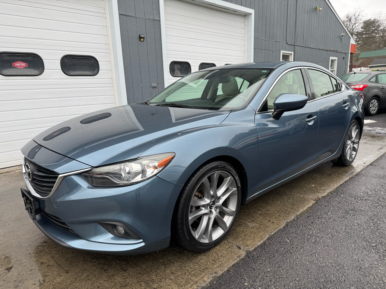 2015 Mazda MAZDA6 i Grand Touring's photo