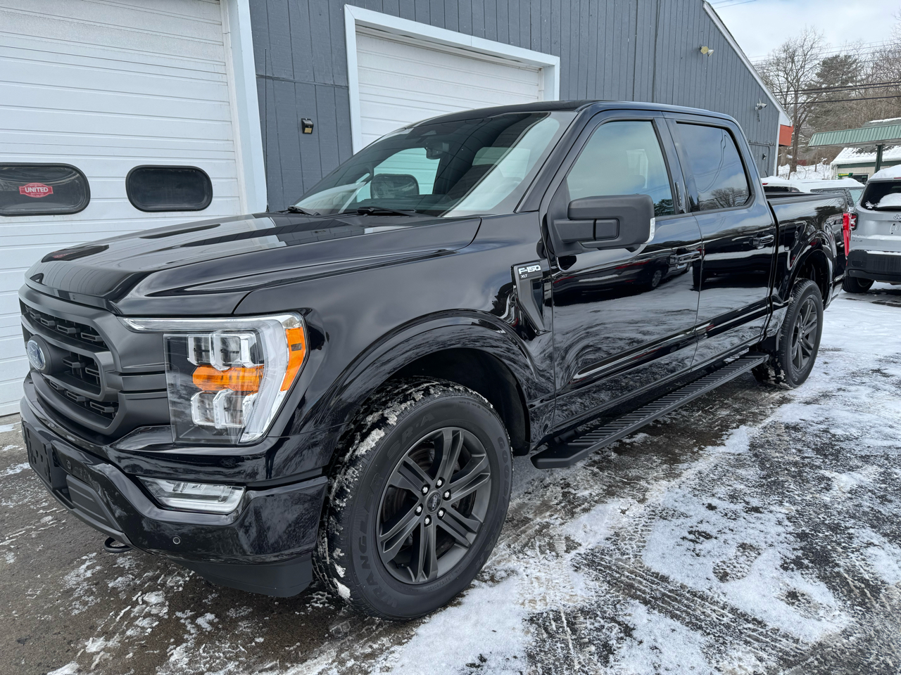 2021 Ford F-150 XLT SuperCrew 4x4
