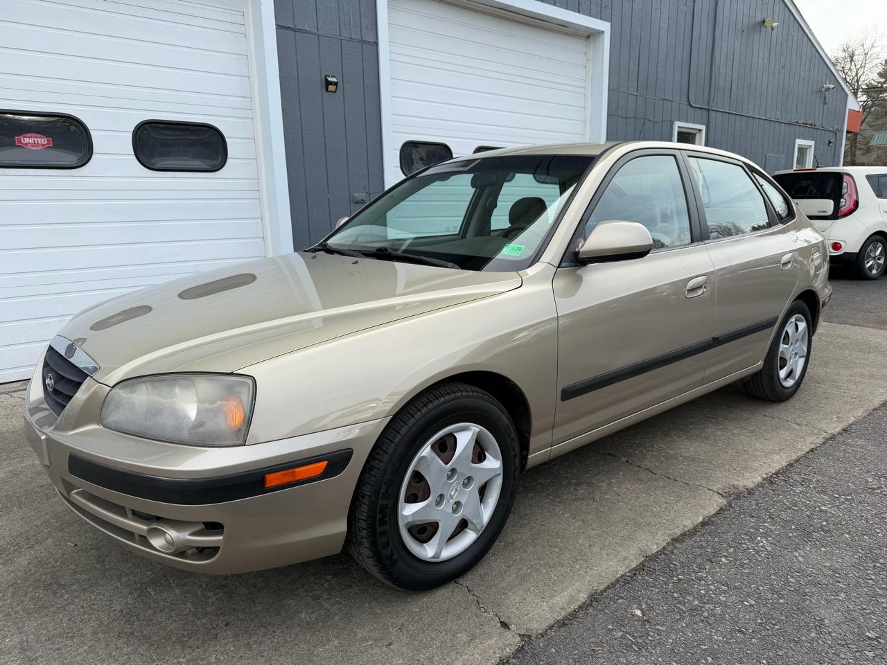 2006 Hyundai Elantra GLS 5-Door Hatchback