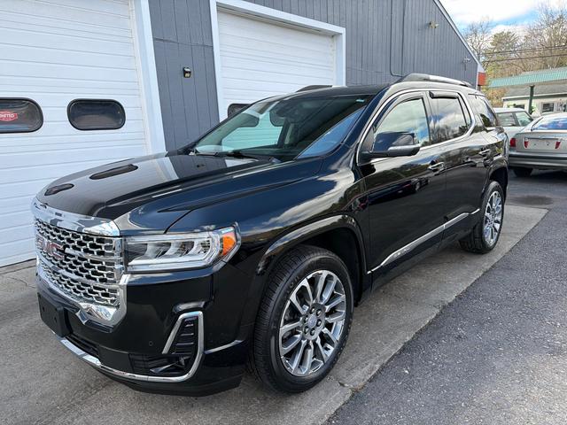 2023 GMC Acadia Denali AWD