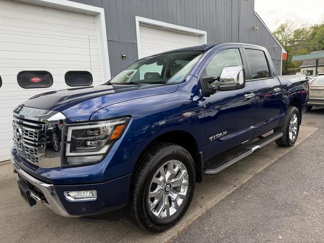 Blue 2021 Nissan Titan SL Crew Cab 4WD Pickup Truck Four-Wheel Drive Automatic