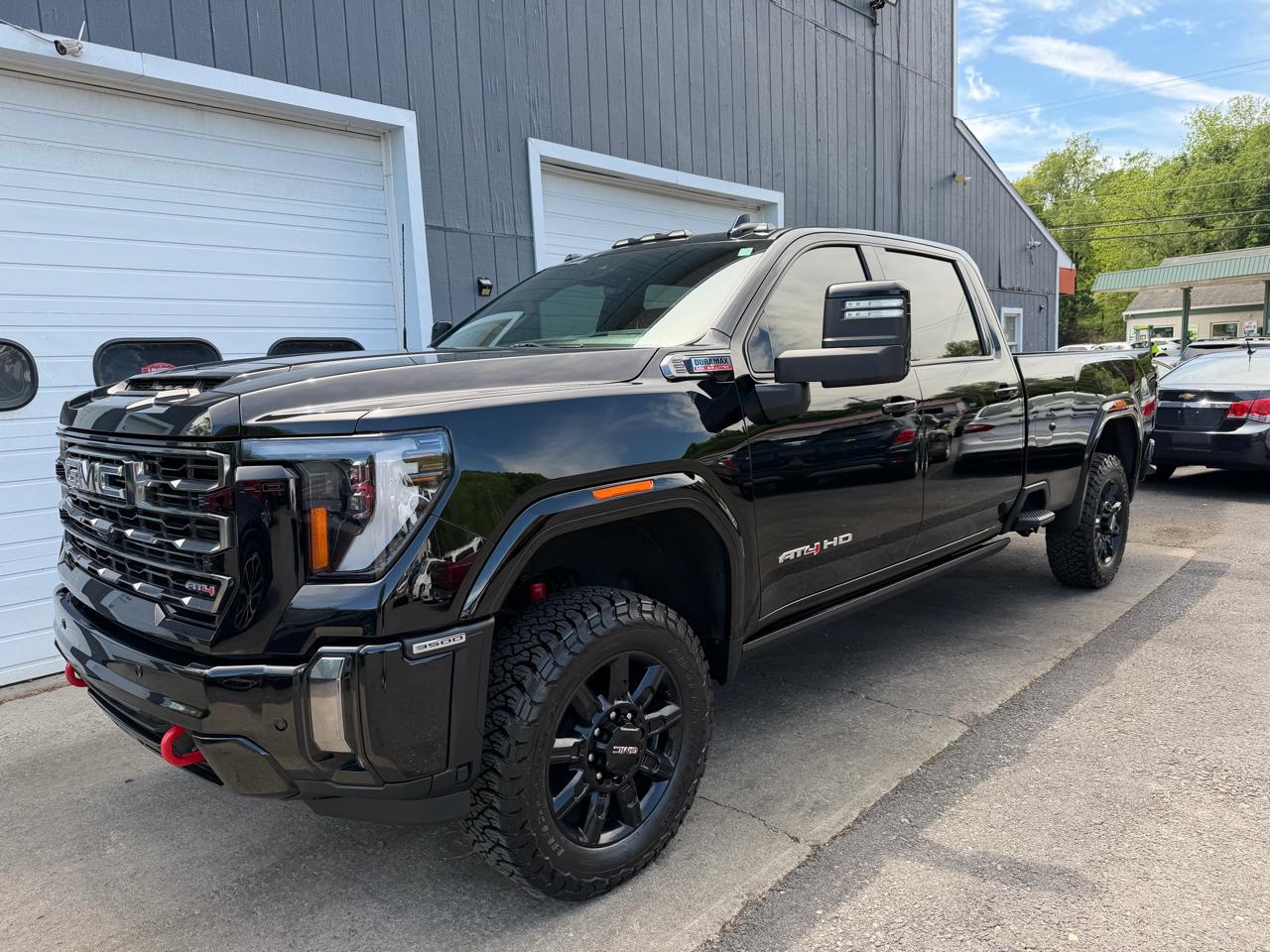 2024 GMC Sierra 3500HD AT4 Crew Cab Long Box 4WD