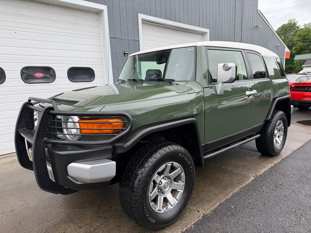 2014 Toyota FJ Cruiser 4WD