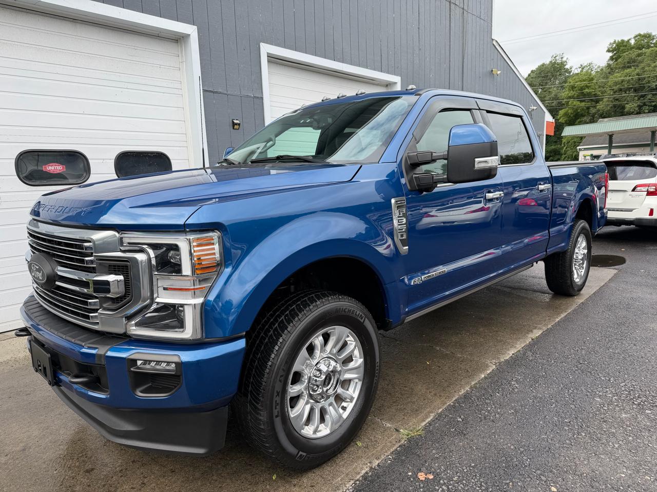 2022 Ford F-350 SD Limited Crew Cab 4x4