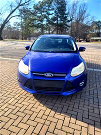 2013 Ford Focus SE Sedan