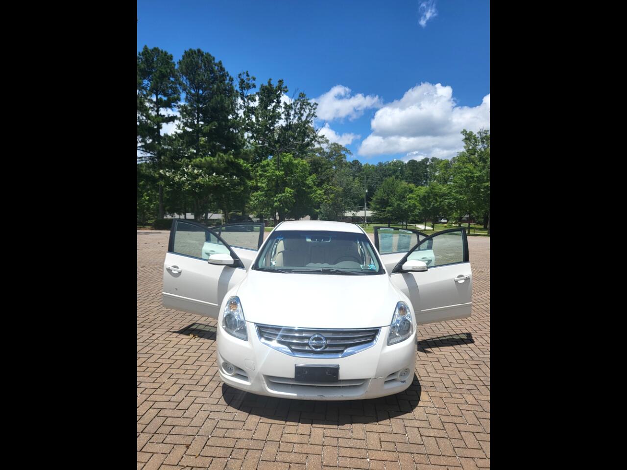 2010 Nissan Altima Hybrid Base