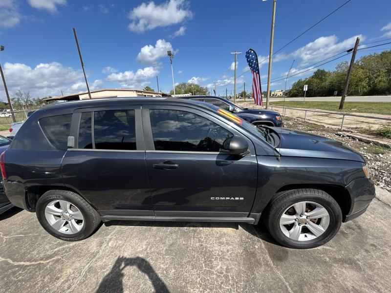 Jeep Compass Sport FWD 2014 Jeep Compass Sport FWD 2014