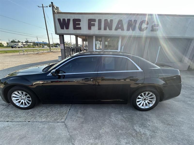 Chrysler 300 Base 2012 Chrysler 300 Base 2012