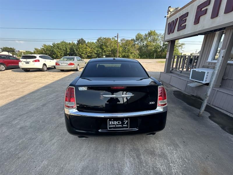 Chrysler 300 Base 2012 Chrysler 300 Base 2012