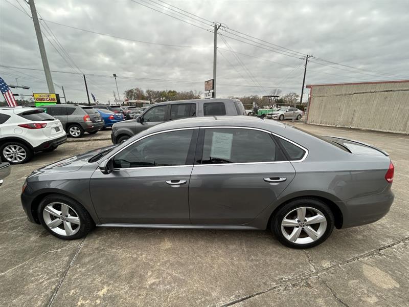 Volkswagen Passat TDI SE 6M 2015