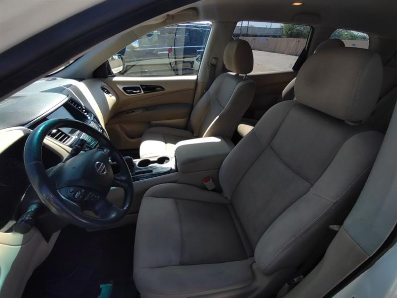 Nissan Pathfinder S 2WD 2017