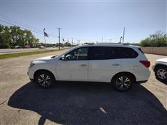 2017 Nissan Pathfinder 